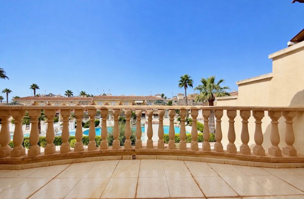 Revente - Townhouse - Ciudad Quesada - Doña Pepa