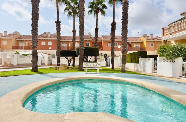 Revente - Townhouse - Ciudad Quesada - Doña Pepa