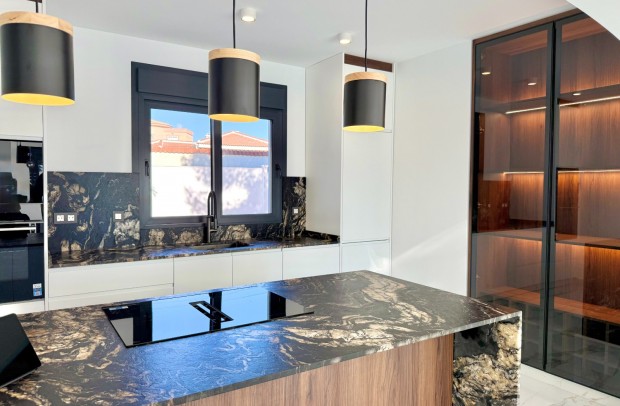 Resale - Villa Detached - Ciudad Quesada