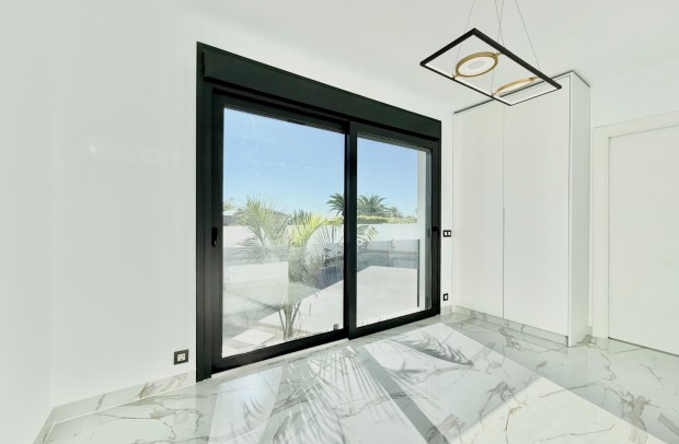 Resale - Villa Detached - Ciudad Quesada