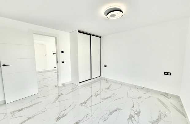 Resale - Villa Detached - Ciudad Quesada