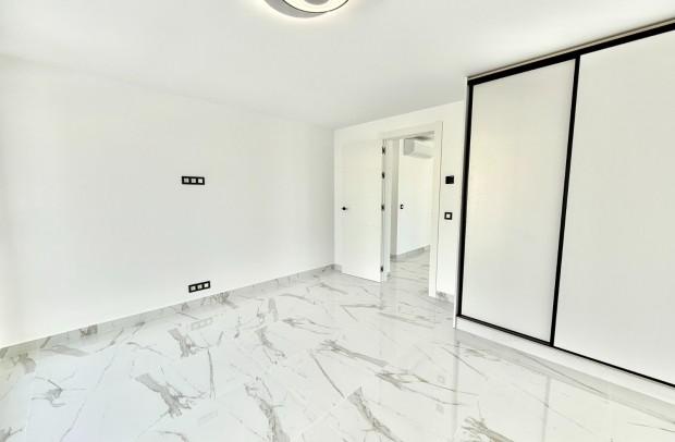Resale - Villa Detached - Ciudad Quesada