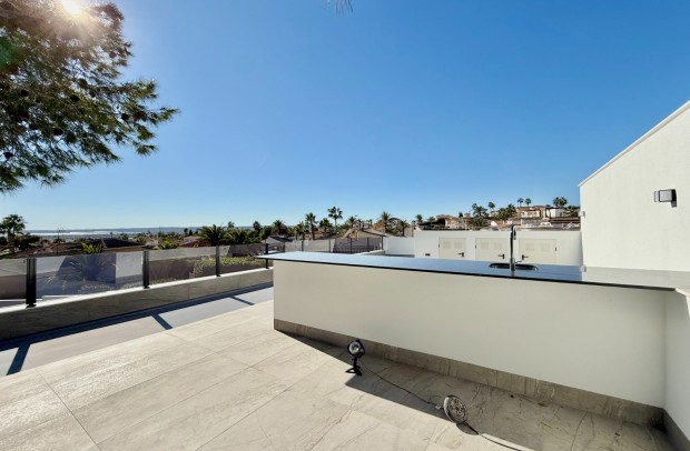 Resale - Villa Detached - Ciudad Quesada