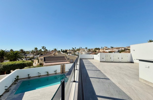 Resale - Villa Detached - Ciudad Quesada