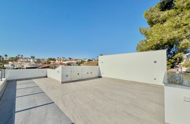 Resale - Villa Detached - Ciudad Quesada