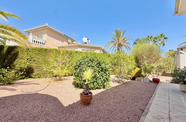 Revente - Villa Detached - Ciudad Quesada - Centro de la Ciudad Quesada