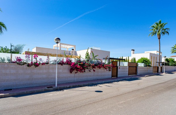 Revente - Villa Detached - Ciudad Quesada - Doña Pepa
