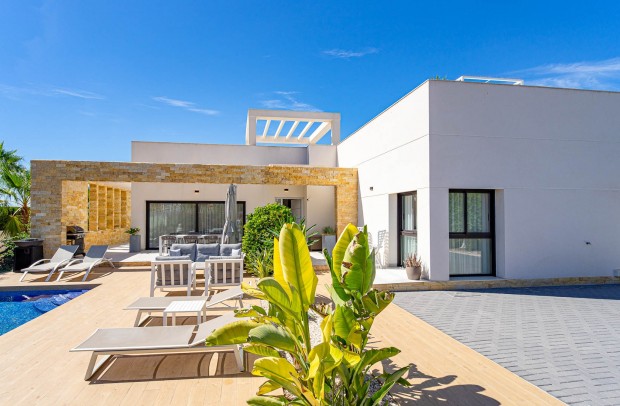 Revente - Villa Detached - Ciudad Quesada - Doña Pepa