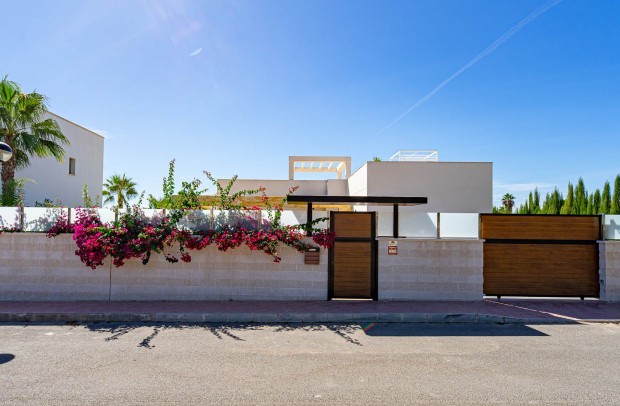Revente - Villa Detached - Ciudad Quesada - Doña Pepa