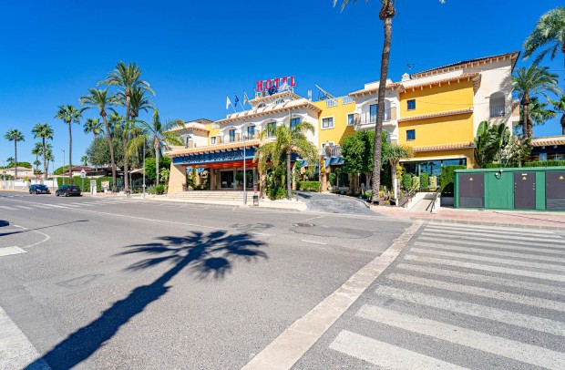 Revente - Villa Detached - Ciudad Quesada - Doña Pepa