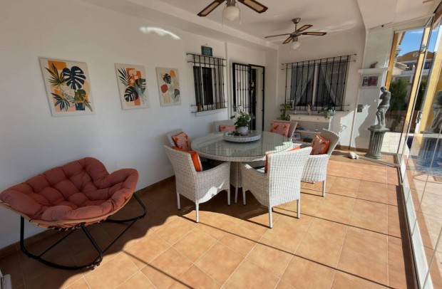Revente - Villa Detached - Los Montesinos - Urbanizacion montesol