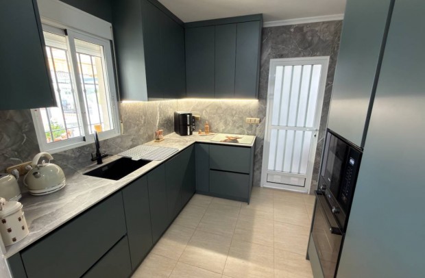 Revente - Villa Detached - Los Montesinos - Urbanizacion montesol