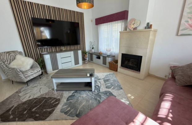 Revente - Villa Detached - Los Montesinos - Urbanizacion montesol