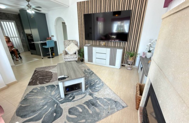 Revente - Villa Detached - Los Montesinos - Urbanizacion montesol