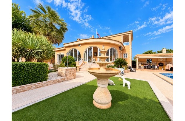 Resale - Villa Detached - Ciudad Quesada - Doña pepa