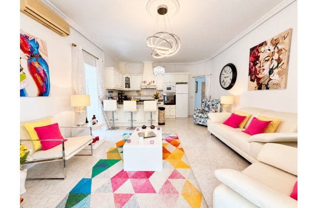 Resale - Villa Detached - Ciudad Quesada - Doña pepa