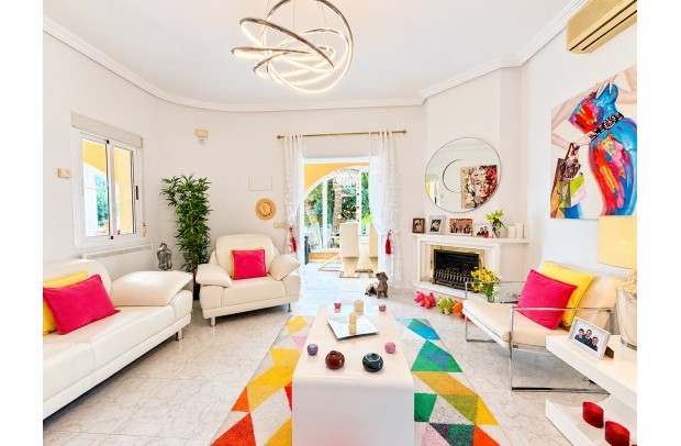 Resale - Villa Detached - Ciudad Quesada - Doña pepa