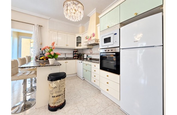 Resale - Villa Detached - Ciudad Quesada - Doña pepa