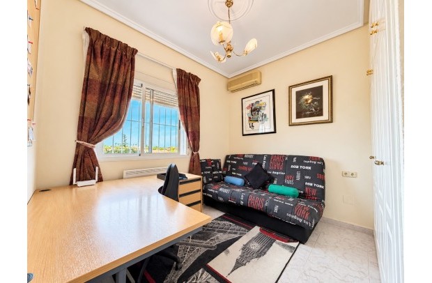 Resale - Villa Detached - Ciudad Quesada - Doña pepa