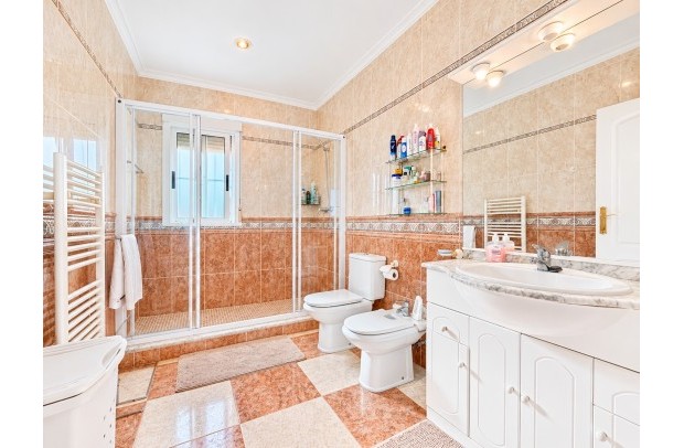 Resale - Villa Detached - Ciudad Quesada - Doña pepa