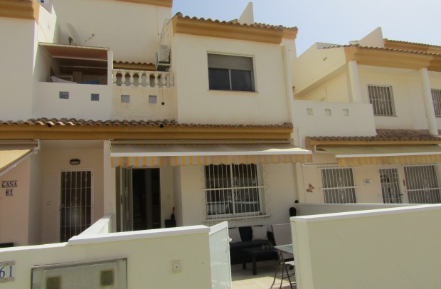 Resale - Town house - Orihuela Costa - Cabo Roig