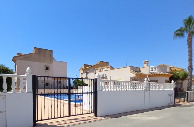 Resale - Detached House / Villa - Guardamar del Segura - El Raso